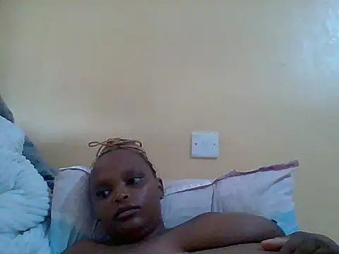 Snapshot of Sexxy-Shie chatting on March 18, 9:34 am Sexxy-Shie online show from March 18, 9:34 am