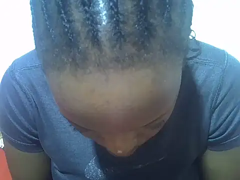 miss tash online show from February 12, 8:30 pm