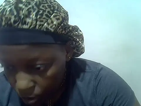 Snapshot of miss_tash chatting on December 14, 8:03 pm miss tash online show from December 14, 8:03 pm