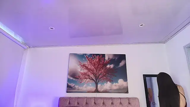 Julianaa Castro  online show from February 14, 11:54 am