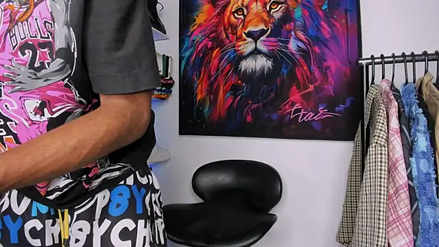 Pantera black 21 online show from November 19, 10:10 pm