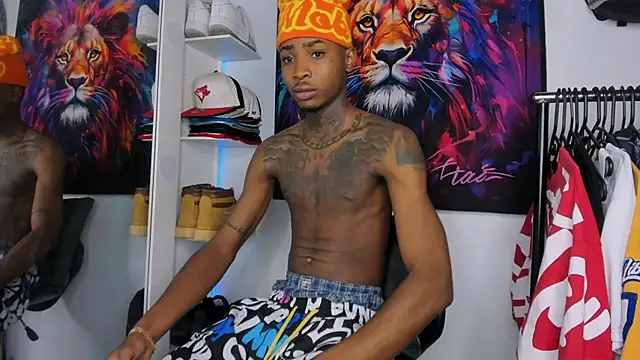 Pantera black 21 online show from February 4, 10:49 pm