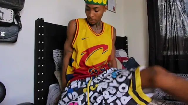 Pantera black 21 online show from November 8, 6:11 pm