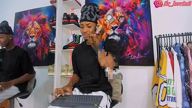 Pantera black 21 online show from November 7, 8:52 am