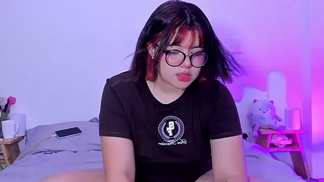 Snapshot of Gaby_Danna chatting on February 1, 7:15 am Gaby Danna online show from February 1, 7:15 am