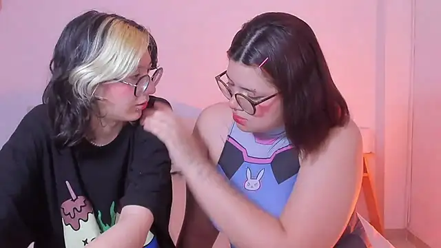 Snapshot of Gaby_Danna chatting on March 11, 7:25 pm Gaby Danna online show from March 11, 7:25 pm