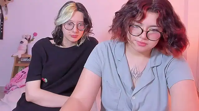 Snapshot of Gaby_Danna chatting on February 25, 1:20 am Gaby Danna online show from February 25, 1:20 am