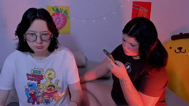 Snapshot of Gaby_Danna chatting on November 20, 4:24 am Gaby Danna online show from November 20, 4:24 am