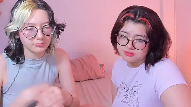 Snapshot of Gaby_Danna chatting on February 23, 11:58 pm Gaby Danna online show from February 23, 11:58 pm