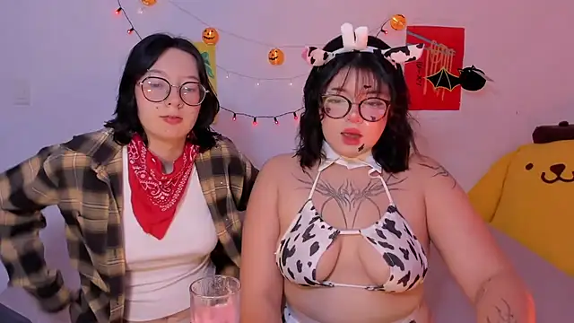 Snapshot of Gaby_Danna chatting on October 31, 12:29 am Gaby Danna online show from October 31, 12:29 am