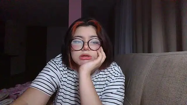 Snapshot of Gaby_Danna chatting on February 19, 12:57 am Gaby Danna online show from February 19, 12:57 am