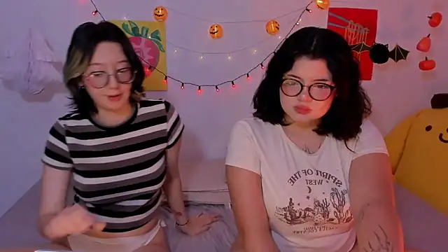 Snapshot of Gaby_Danna chatting on October 28, 11:25 pm Gaby Danna online show from October 28, 11:25 pm