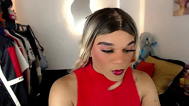 Snapshot of Gorrion__ chatting on June 22, 10:18 pm Gorrion online show from June 22, 10:18 pm