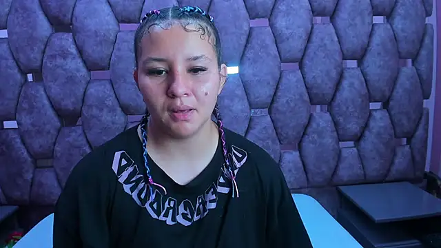 AlaSmith online show from November 26, 2:33 am