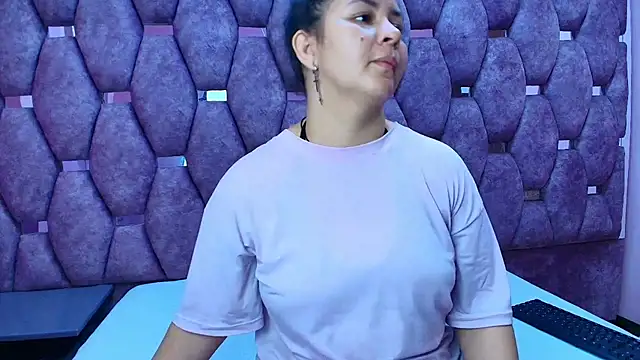 AlaSmith online show from March 24, 2:33 am