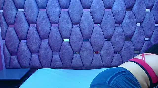 AlaSmith online show from February 5, 2:51 am