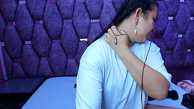 AlaSmith online show from January 11, 1:34 am