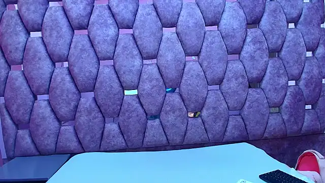 AlaSmith online show from February 21, 1:51 am