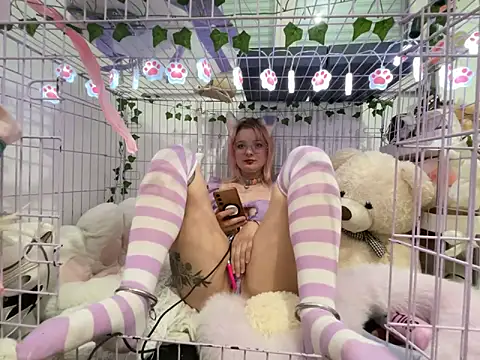 LaskaLeRoomba online show from October 20, 5:02 pm