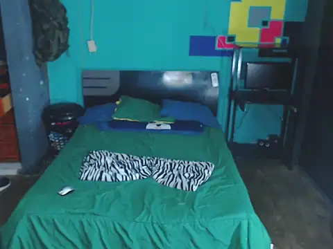 xxxxhotxoxo online show from January 6, 6:45 pm