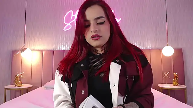 Snapshot of valeriee_millerr_ chatting on January 27, 6:09 pm valeriee millerr online show from January 27, 6:09 pm