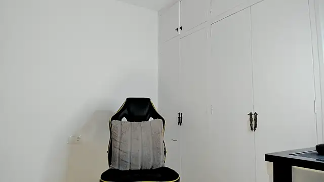 dan01  online show from February 17, 12:27 pm