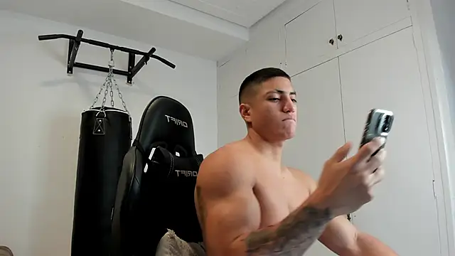 dan01  online show from March 24, 7:08 am