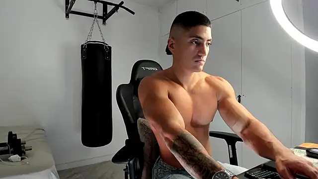 dan01  online show from November 5, 2:20 pm