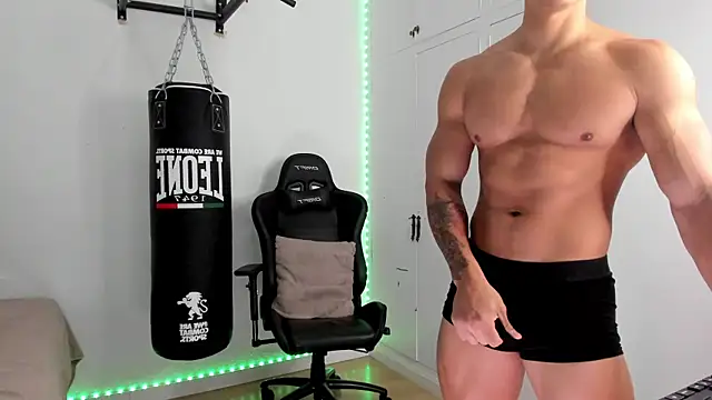 dan01  online show from April 1, 7:31 am