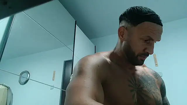 Magnificmuscles89 online show from May 19, 11:17 am