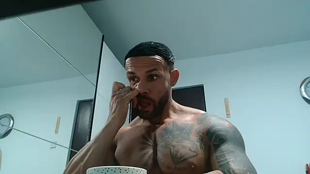 Magnificmuscles89 online show from May 15, 11:08 am
