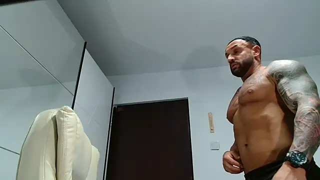 Magnificmuscles89 online show from February 26, 10:10 pm