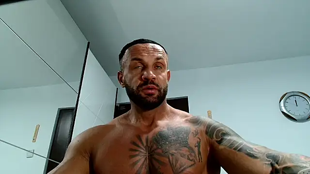 Magnificmuscles89 online show from January 11, 10:00 am