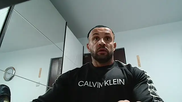 Magnificmuscles89 online show from April 23, 11:38 am