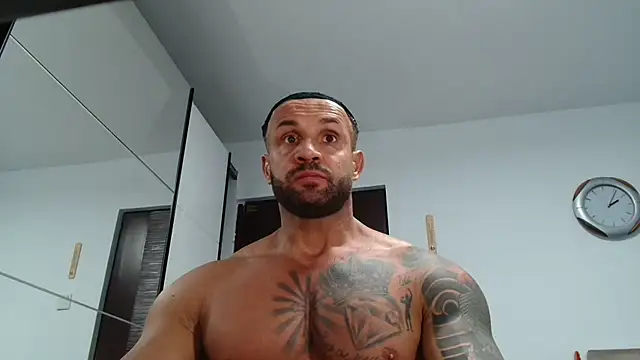 Magnificmuscles89 online show from April 30, 11:06 am