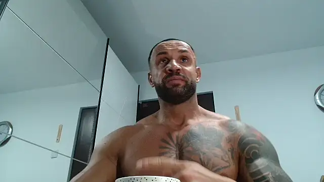 Magnificmuscles89 online show from February 8, 11:52 am