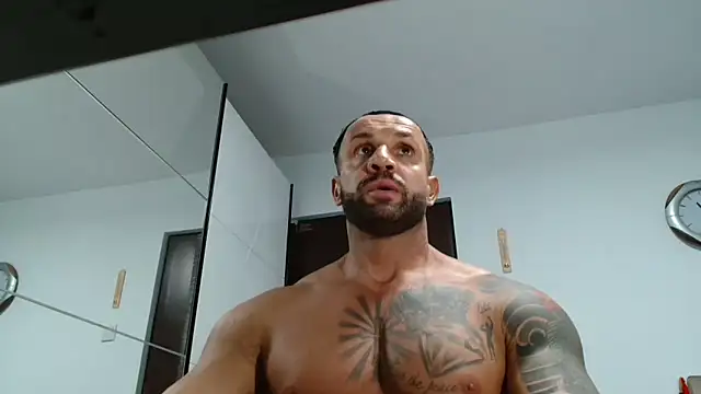 Magnificmuscles89 online show from May 8, 8:12 pm