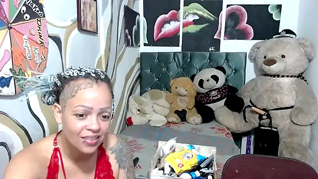 Snapshot of manzanahot9 chatting on November 7, 9:25 am manzanahot9 online show from November 7, 9:25 am