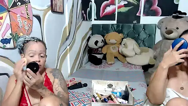 Snapshot of manzanahot9 chatting on October 6, 7:14 pm manzanahot9 online show from October 6, 7:14 pm