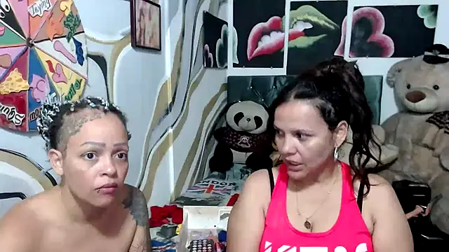 Snapshot of manzanahot9 chatting on October 2, 1:47 pm manzanahot9 online show from October 2, 1:47 pm