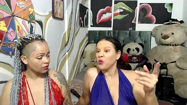 Snapshot of manzanahot9 chatting on November 9, 10:19 am manzanahot9 online show from November 9, 10:19 am