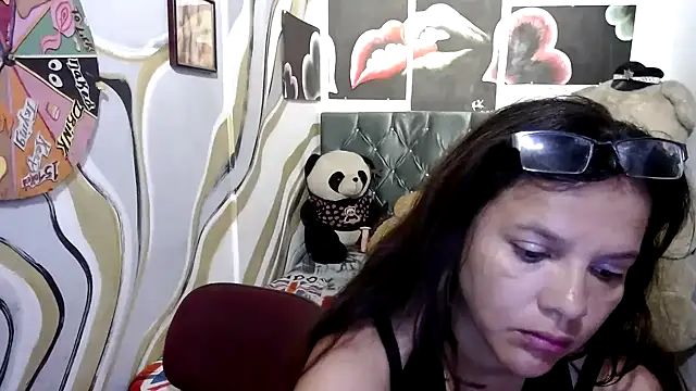 Snapshot of manzanahot9 chatting on September 26, 11:28 am manzanahot9 online show from September 26, 11:28 am