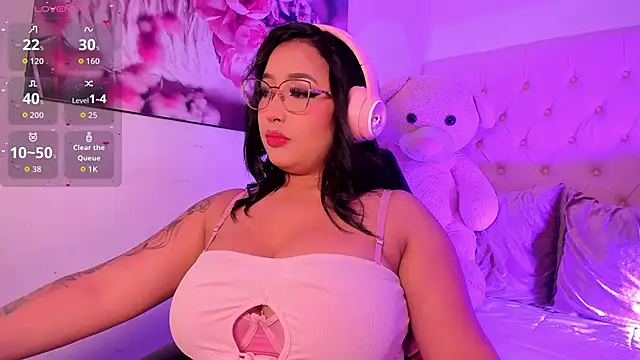 kitty roouse online show from May 14, 5:59 am