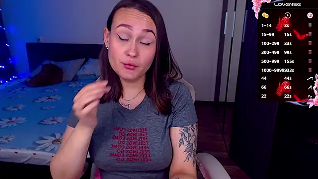 Cutie-Melanie online show from November 7, 11:48 am