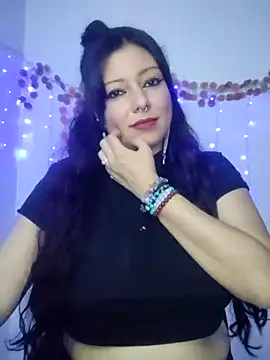 Snapshot of kristal_ktl chatting on November 12, 12:59 am kristal ktl online show from November 12, 12:59 am