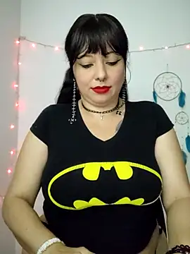 Snapshot of kristal_ktl chatting on June 14, 2:08 am kristal ktl online show from June 14, 2:08 am