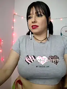 Snapshot of kristal_ktl chatting on June 19, 1:22 am kristal ktl online show from June 19, 1:22 am