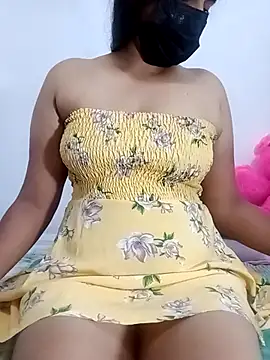 SLZAARA online show from November 5, 8:12 pm