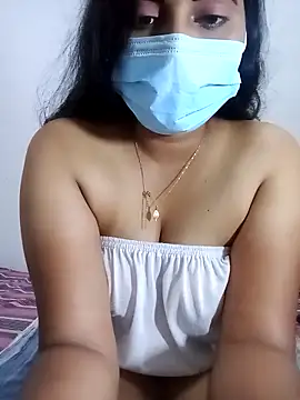 SLZAARA online show from September 18, 8:12 pm