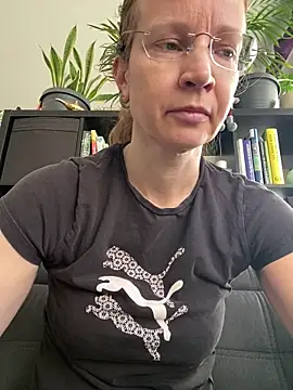 AnnikaRose online show from March 17, 7:11 am